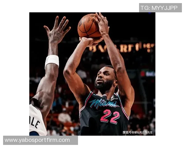 局势逆转爱德华兹上篮得分兰德尔罚球全中森林狼下半场强势开局13-0 局势逆转爱德华兹上篮得分兰德尔罚球全中森林狼下半场强势开局13-0