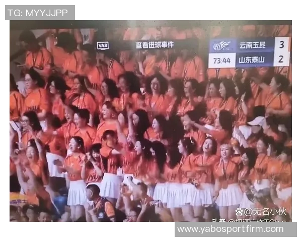 后场防守失误致命奥斯卡助攻侯永永头球破门泰山队暂时落后玉昆队