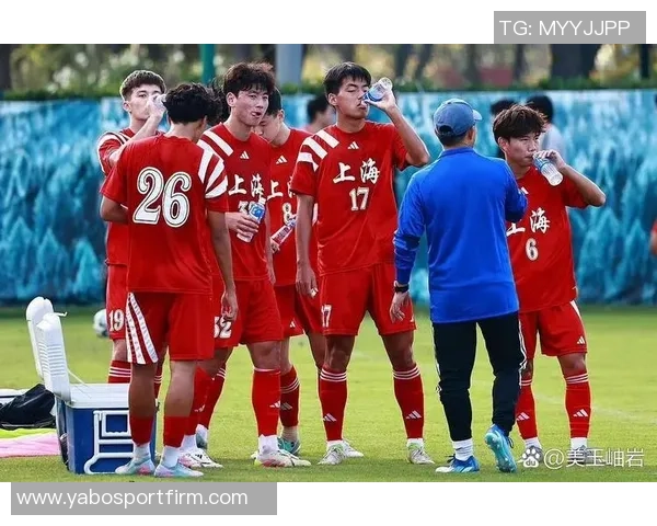 上海U20男足在第十五届全运会小组赛中表现出色成功晋级1-8名排位赛