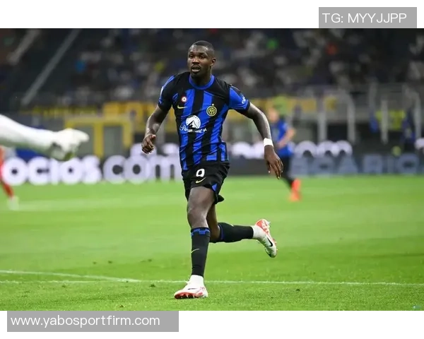 邓弗里斯喜获进球与胜利感谢小图拉姆精彩配合助力球队表现