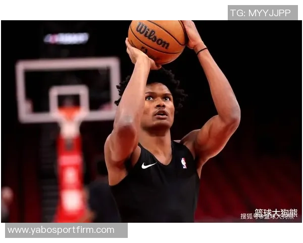 狄龙谈重塑自我机会：在太阳舞台上展现真实自我与训练成果